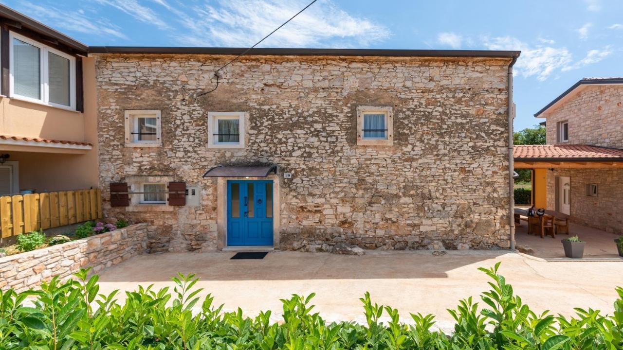 Holiday Home Lino Дайла Екстериор снимка